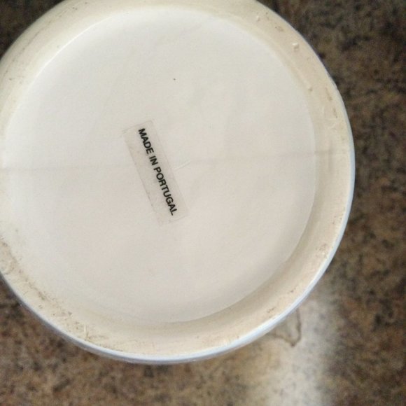 Big 13" porcelain vase made in Portugal flower & leaf decorative beautiful - Picture 6 of 6